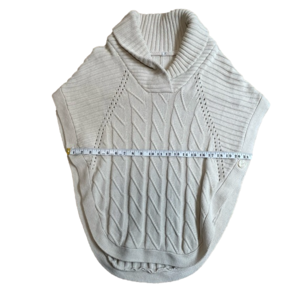 Ricki’s Cream Turtleneck Knit Poncho Size Medium - Picture 6 of 6